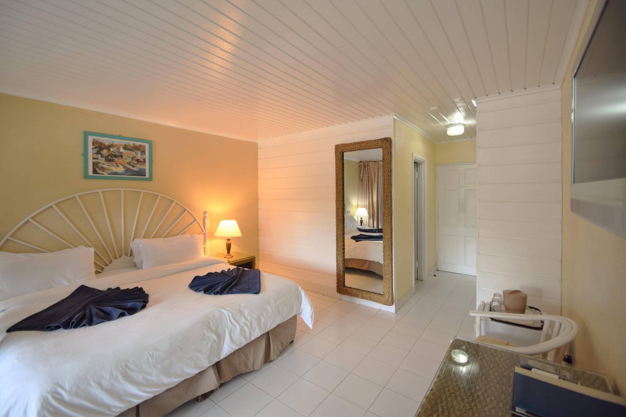 Starfish Discovery Bay Holetown Esterno foto
